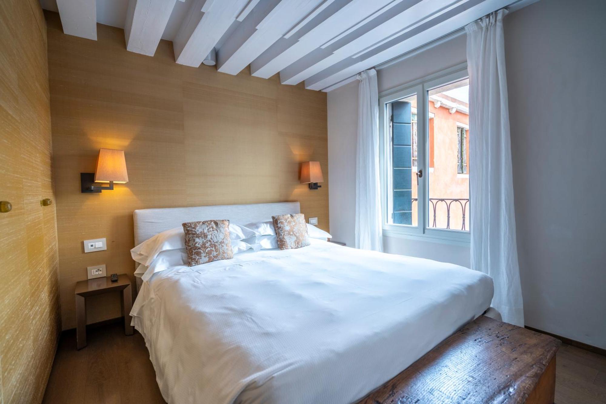 Palazzo Morosini Degli Spezieri - Lifestyle Apartments Veneza Exterior foto