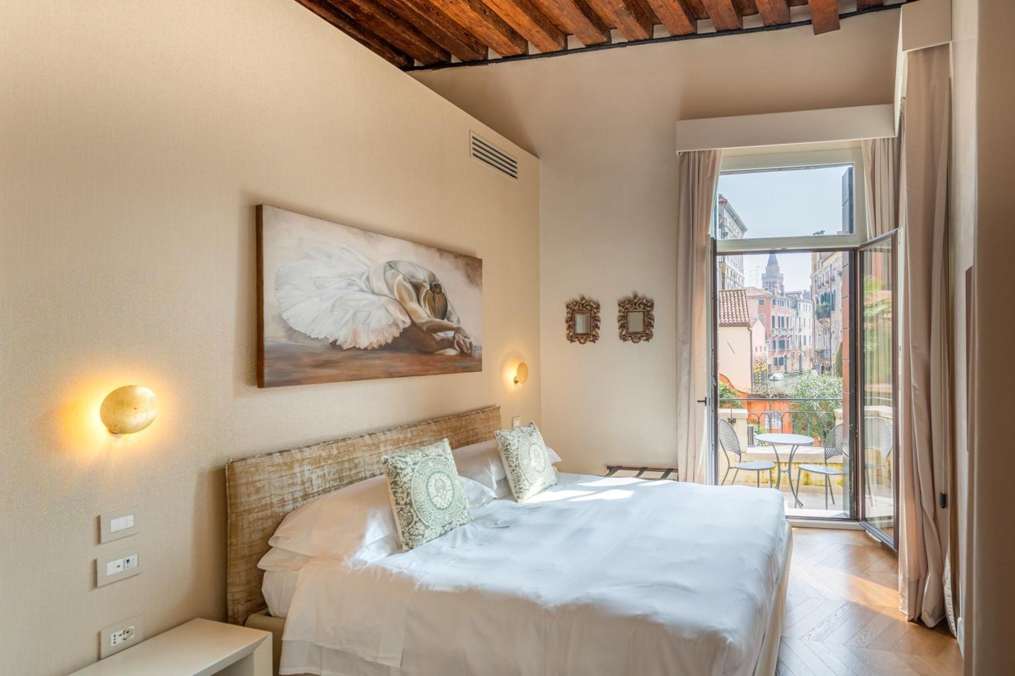 Palazzo Morosini Degli Spezieri - Lifestyle Apartments Veneza Exterior foto