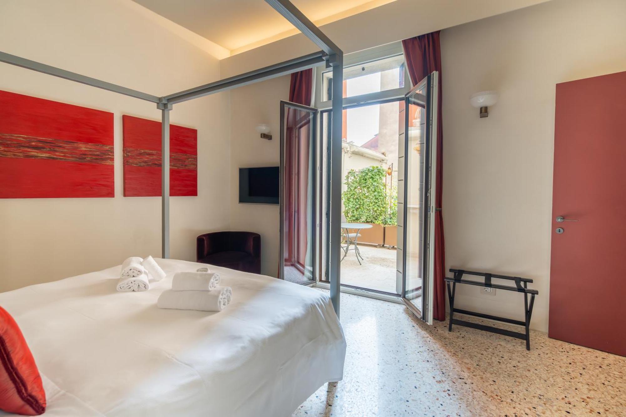 Palazzo Morosini Degli Spezieri - Lifestyle Apartments Veneza Exterior foto