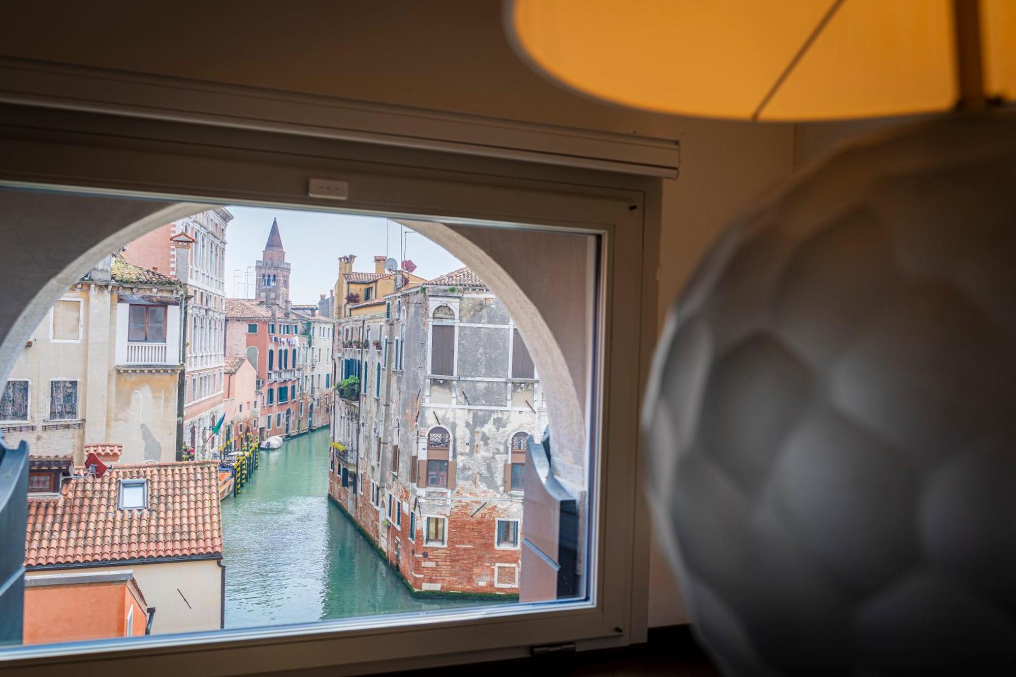 Palazzo Morosini Degli Spezieri - Lifestyle Apartments Veneza Quarto foto