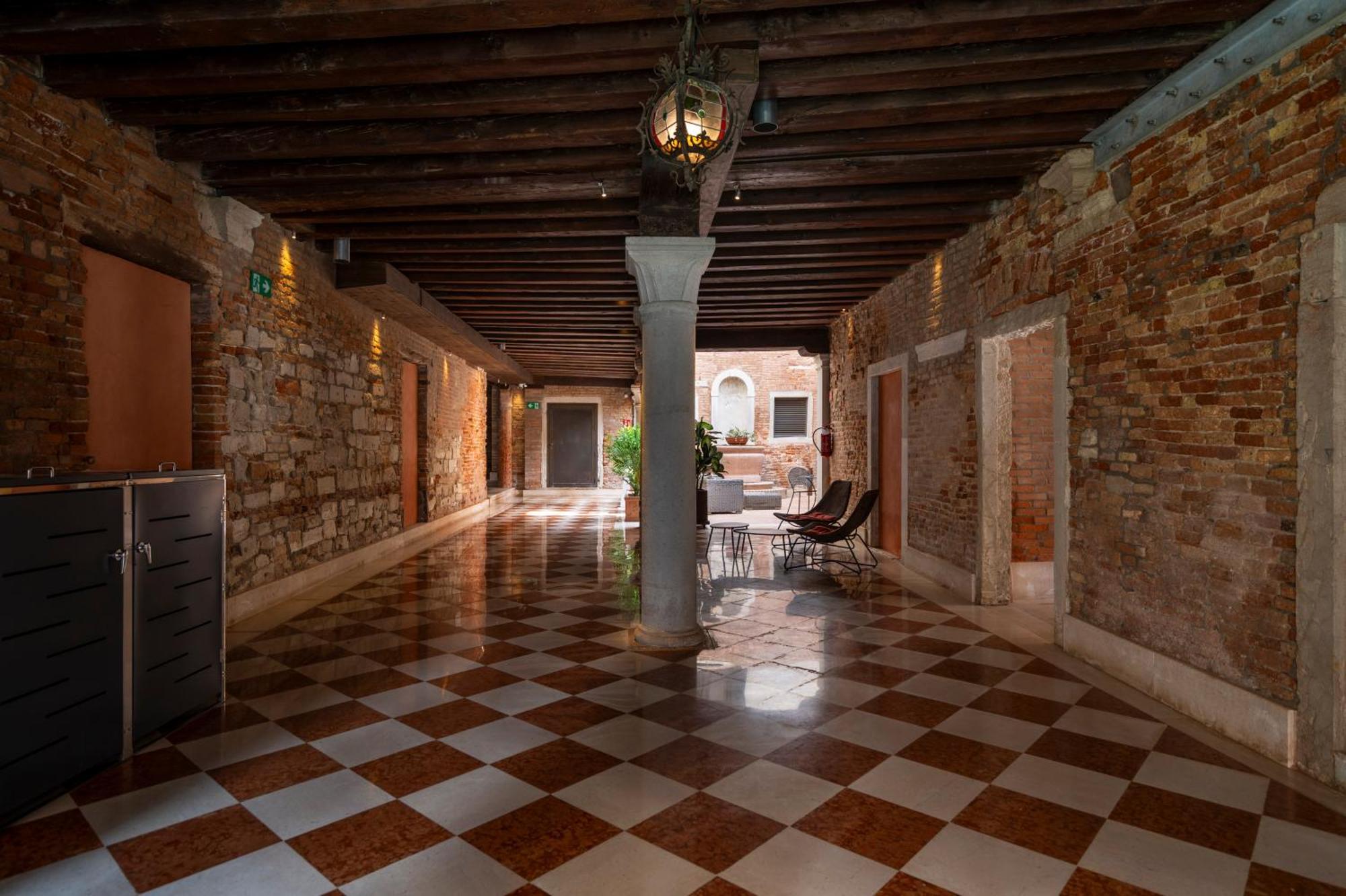 Palazzo Morosini Degli Spezieri - Lifestyle Apartments Veneza Exterior foto