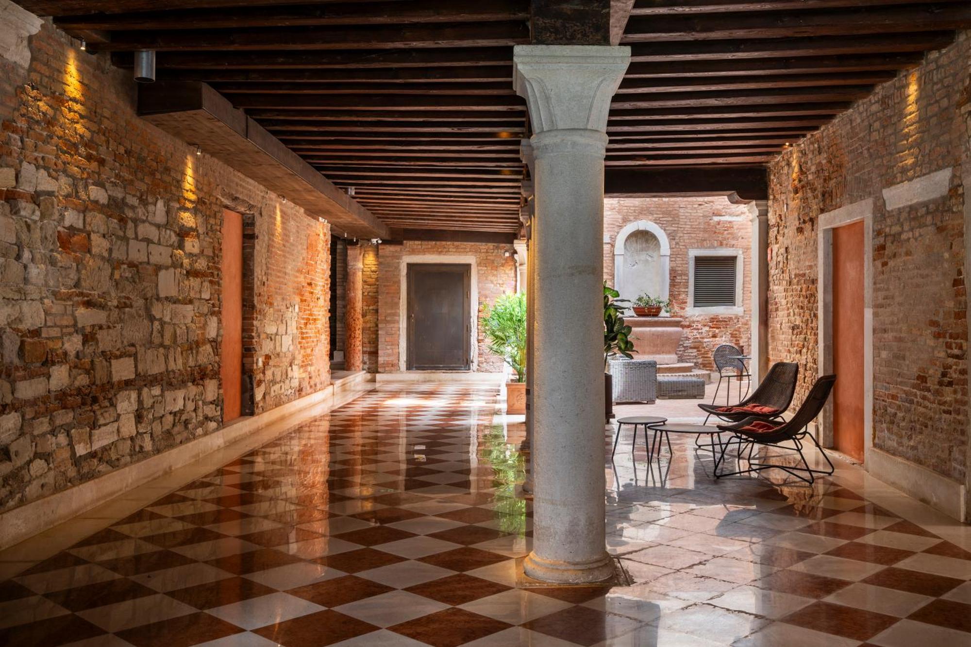 Palazzo Morosini Degli Spezieri - Lifestyle Apartments Veneza Exterior foto