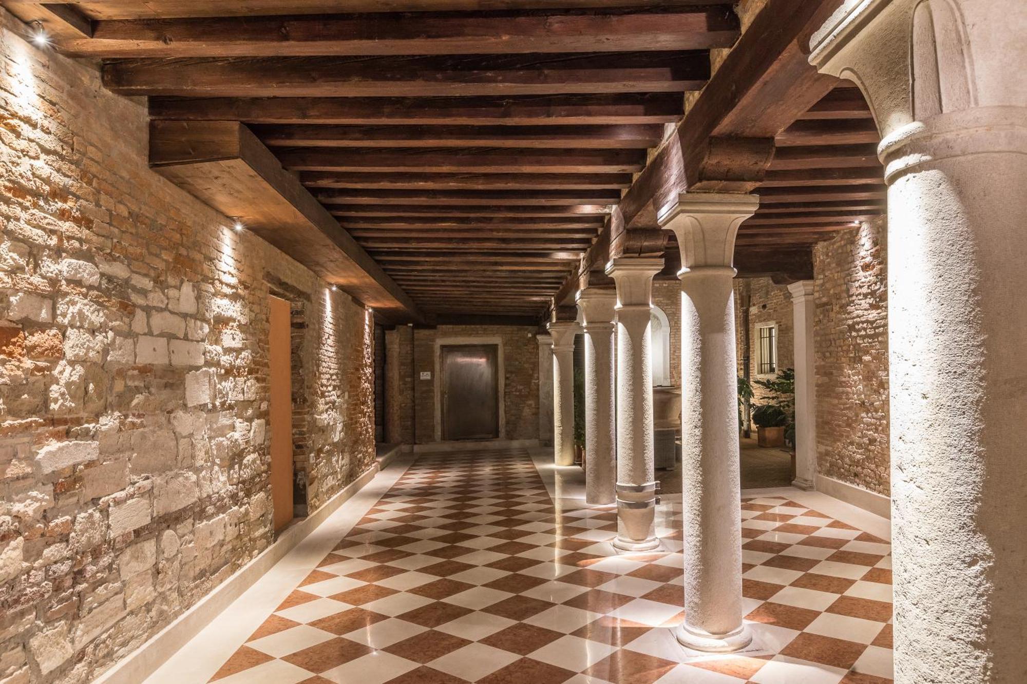 Palazzo Morosini Degli Spezieri - Lifestyle Apartments Veneza Exterior foto