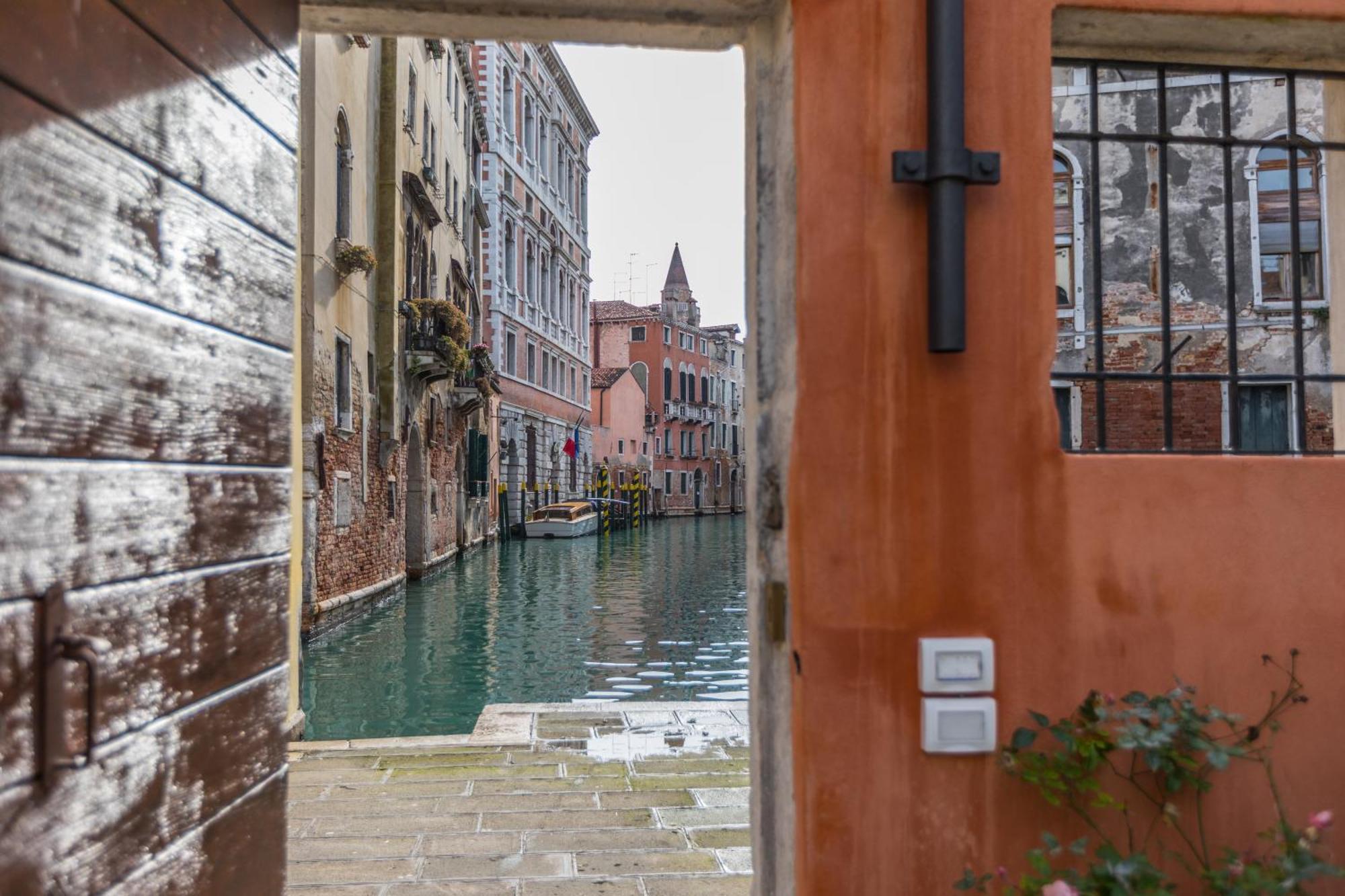 Palazzo Morosini Degli Spezieri - Lifestyle Apartments Veneza Exterior foto